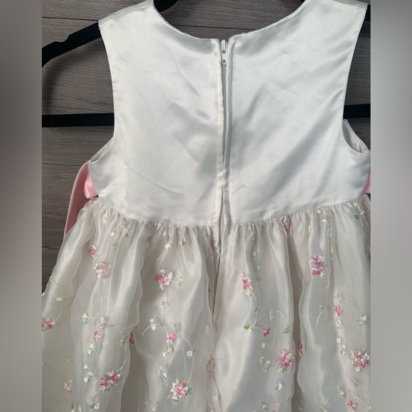 3T Spring dress - Picture 3 of 10